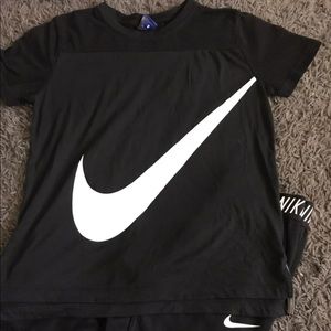 Nike Girl outfit